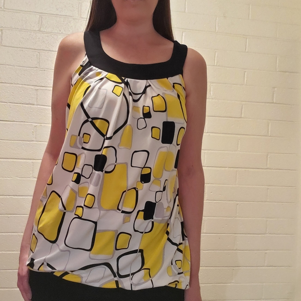Geometric Shaped Stretch Baloon Style Work Shirt